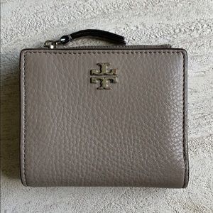 Tory Burch Fold over Wallet